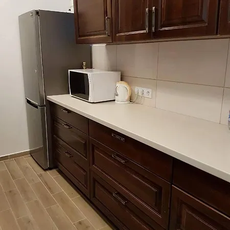 Adam Es Eva Apartman Rezi