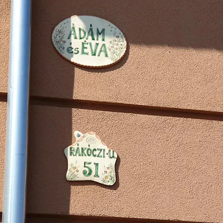 Adam Es Eva Apartman Διαμέρισμα